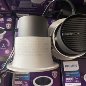 Đèn spotlight âm trần Philips RS280 11w D75